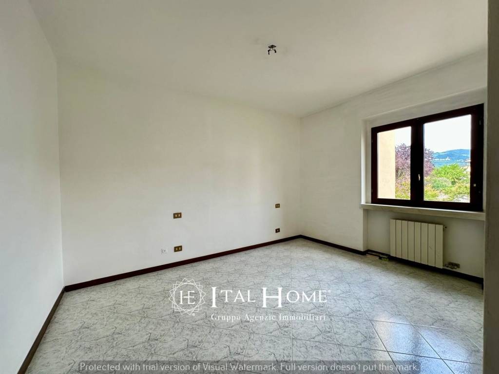 Appartamento a Verona in Via Santa Cristina - Foto 3