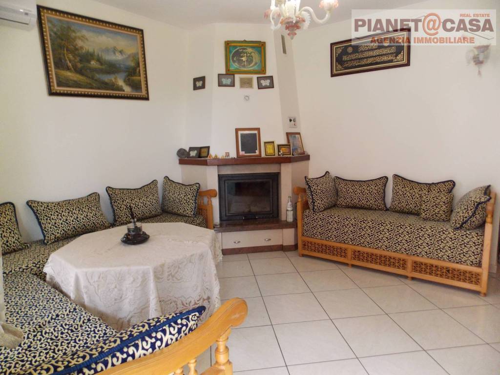 Appartamento a Spinetoli in Via Palazzi - Foto 4