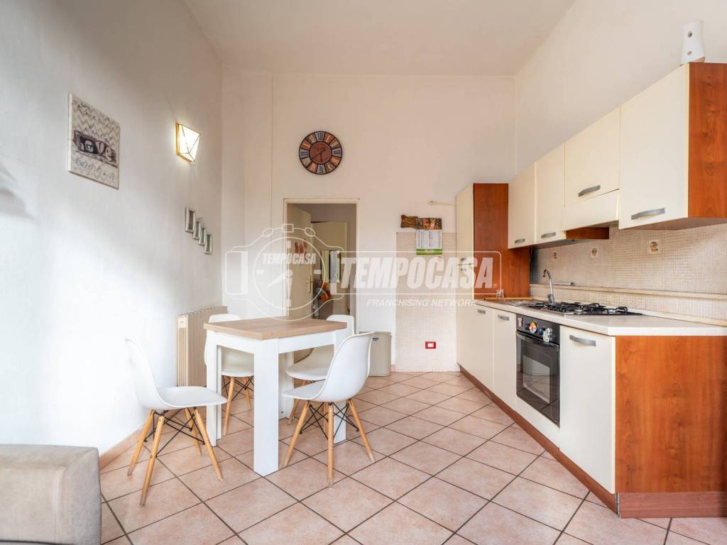 Appartamento a Piombino in Via San Francesco d'Assisi, 20 - Foto 2