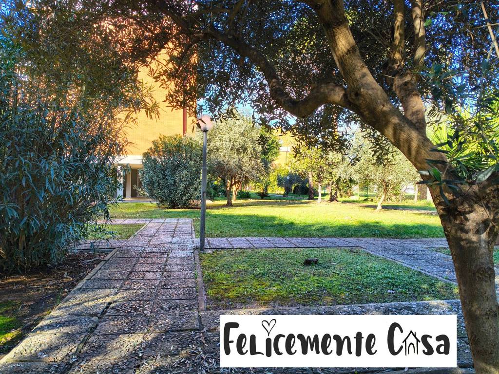 Appartamento a Latina in Via Nallo Mazzocchi Alemanni, 27 - Foto 3