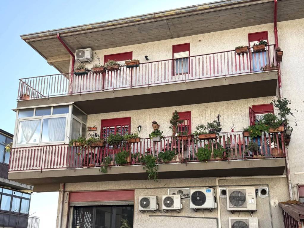 Appartamento a Mascalucia in Via Francesco Caracciolo, 2 - Foto 2