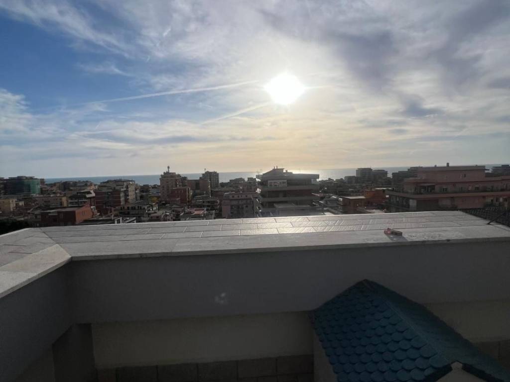 Appartamento a Ladispoli in Viale Italia - Foto 2