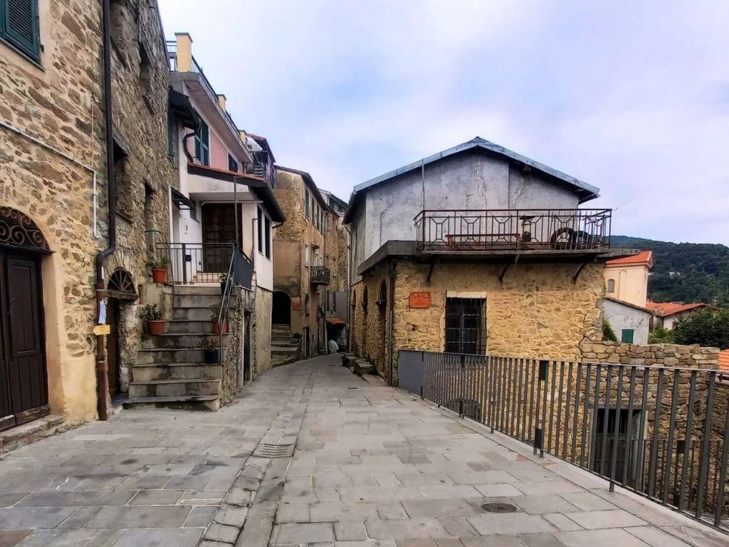Appartamento a Bajardo in Via A. Podestà, 19 - Foto 4