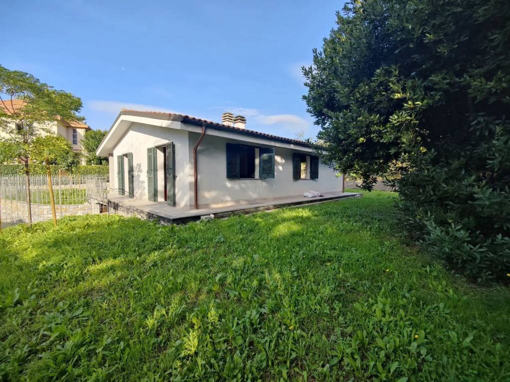 Villa a Imperia in Via Regina Pacis - Foto 4
