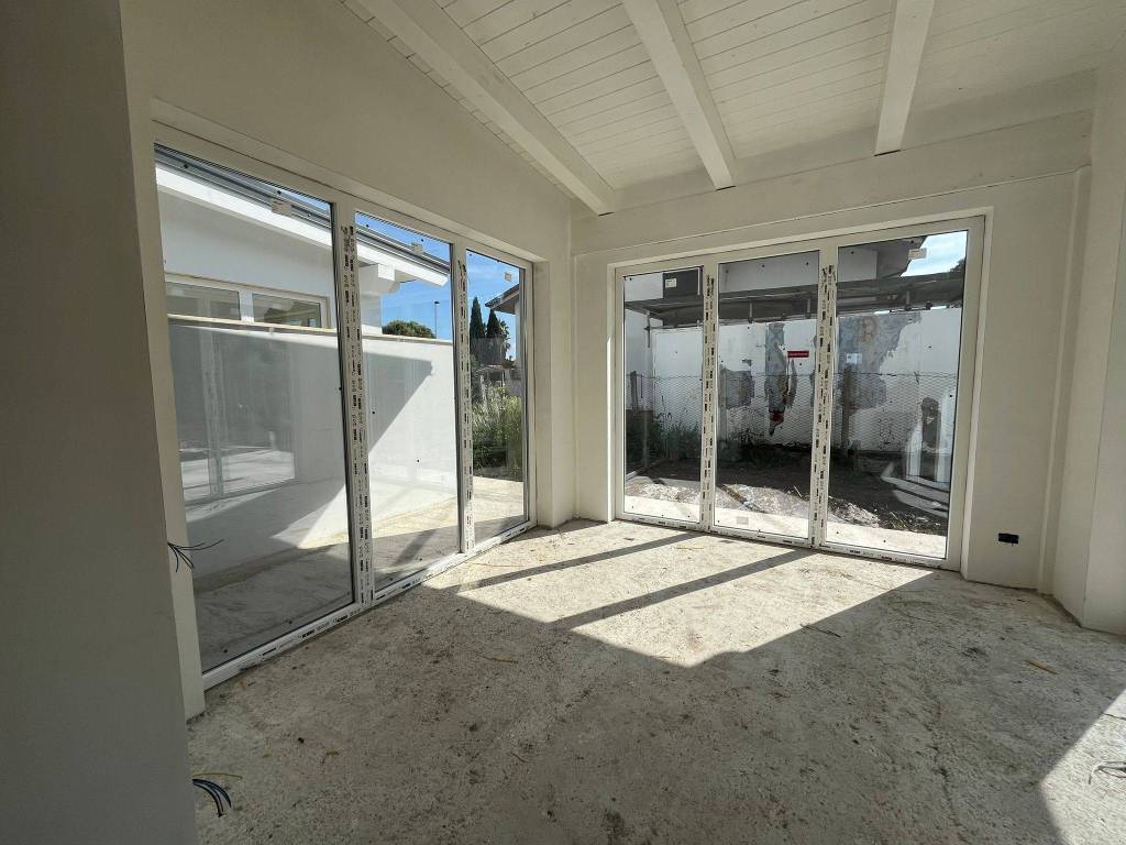 Villa a Aprilia in Via Giove - Foto 5