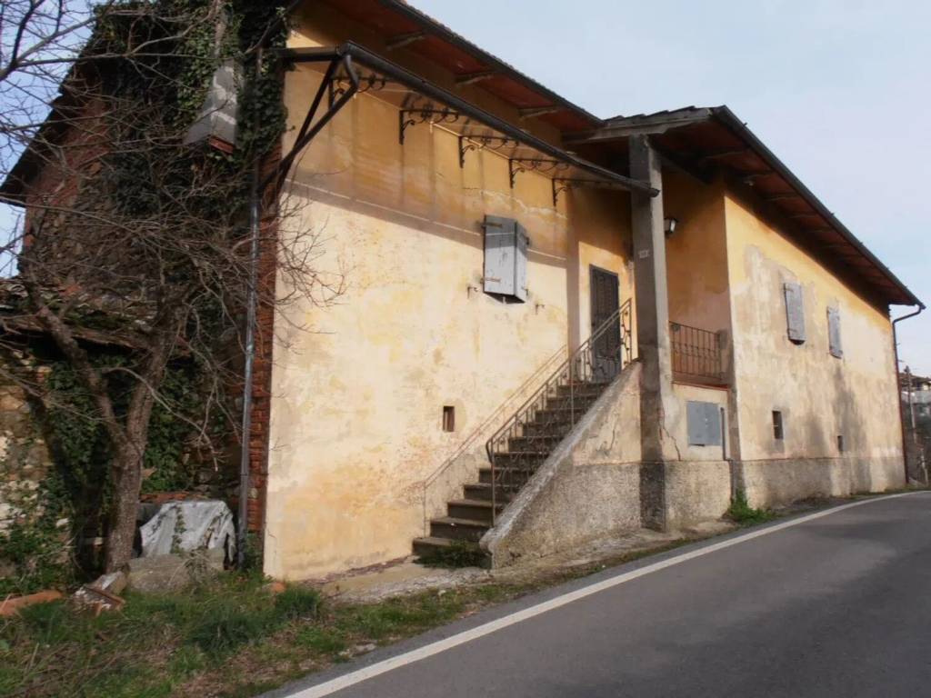 Rustico / casale a Cavriglia in Castelnuovo Dei Sabbioni - Foto 2