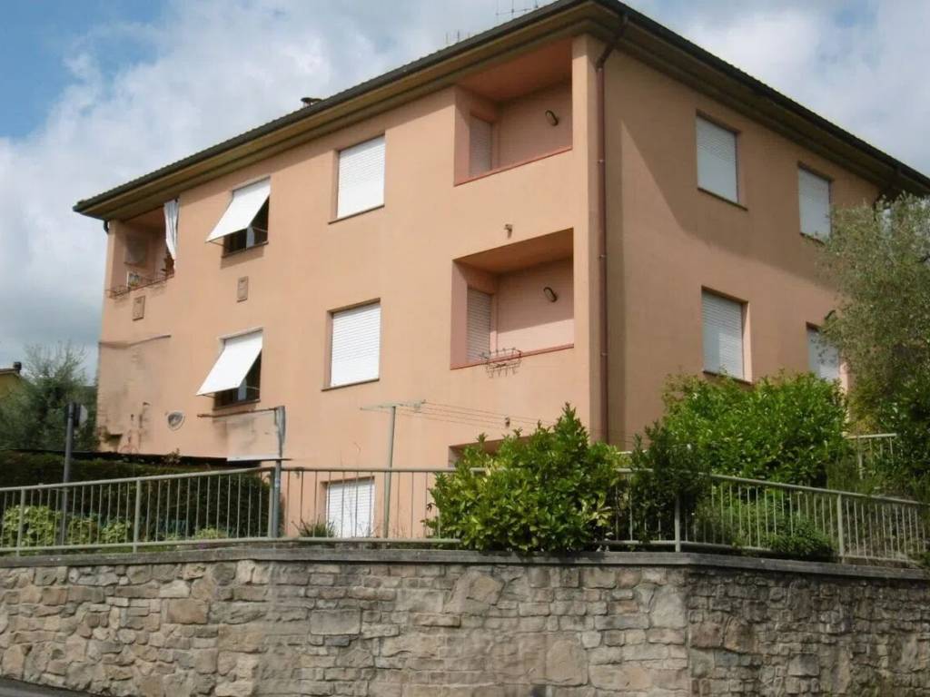 Villa a Cavriglia in Via Francesco Burzagli - Foto 2