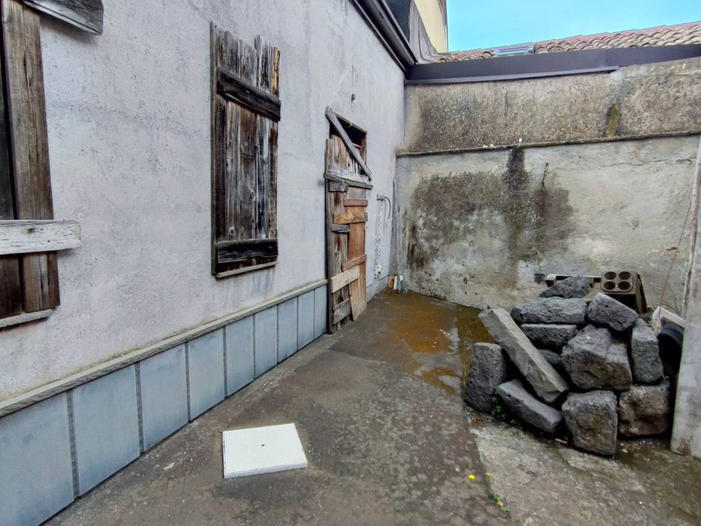 Appartamento a Trecastagni in Via della Trinità - Foto 5