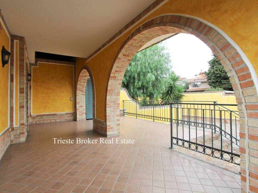 Villa a Anguillara sabazia in Via F. Carradori - Foto 4