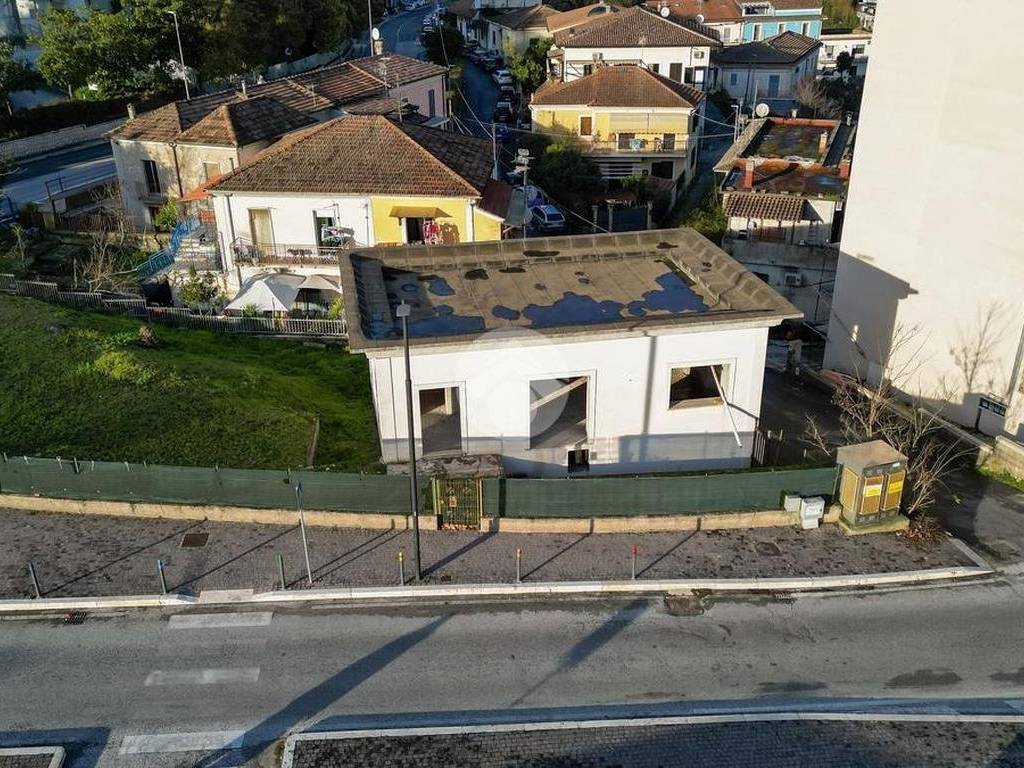 Casa indipendente a Cassino in Via Gaetano Di Biasio, 228 - Foto 5