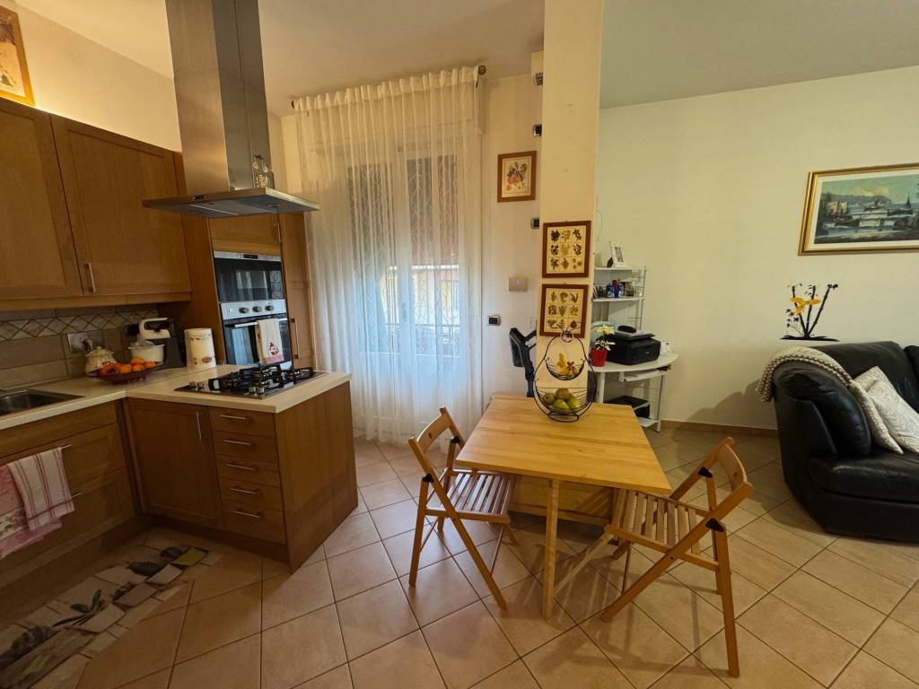 Appartamento a Scandicci in Via Vincenzo Monti - Foto 4