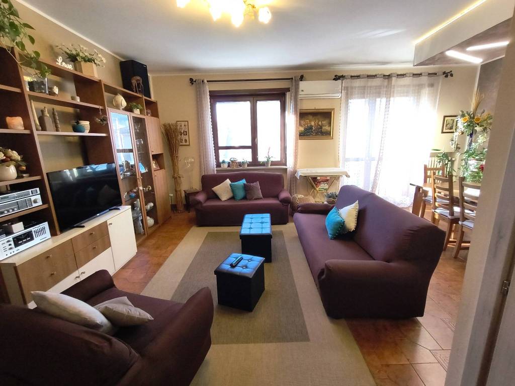 Appartamento a Piossasco in Via Susa - Foto 3