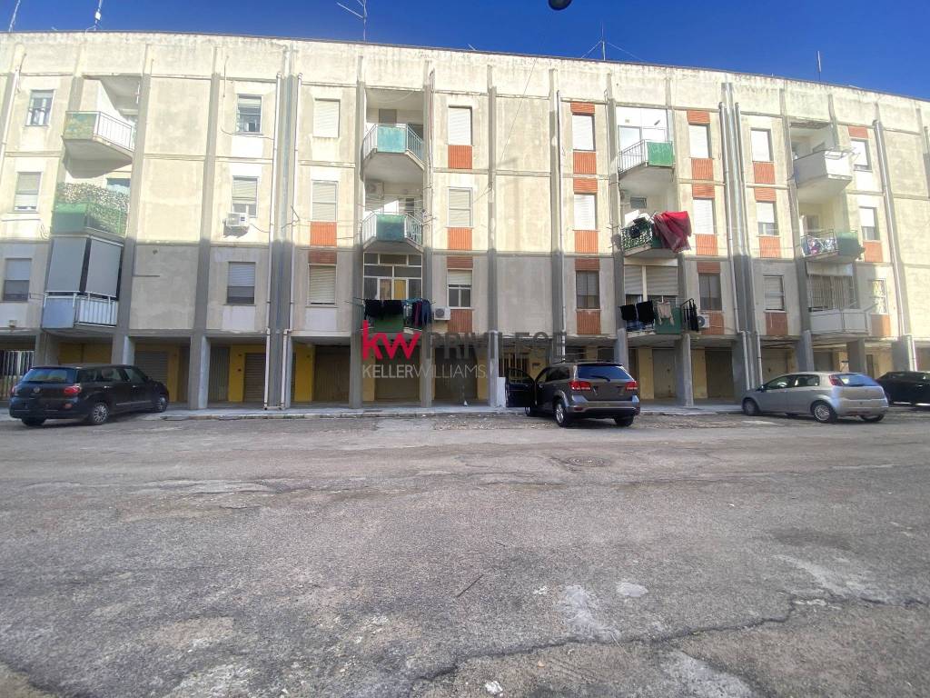 Appartamento a Brindisi in Via Michelangelo Buonarroti, 58 - Foto 3