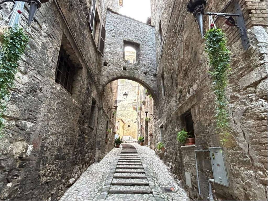 Palazzo / stabile a Narni in Via Garibaldi , 15 - Foto 2