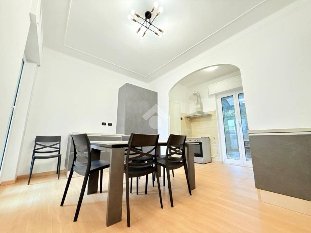 Appartamento a Genova in Via Antonio Sant'Elia, 45 - Foto 3