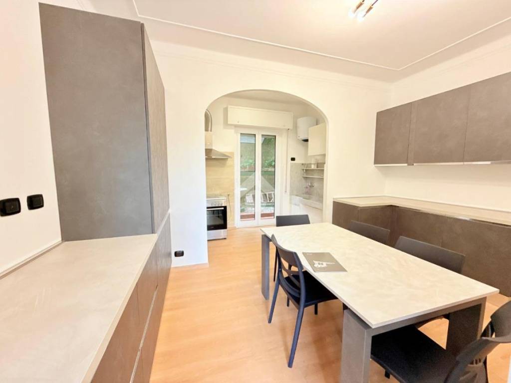 Appartamento a Genova in Via Antonio Sant'Elia, 45 - Foto 5