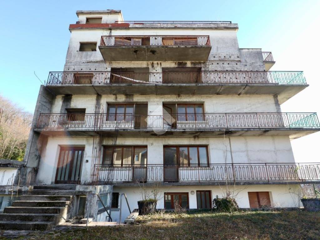 Palazzo / stabile a Buja in Via cjavergiari, 8 - Foto 2