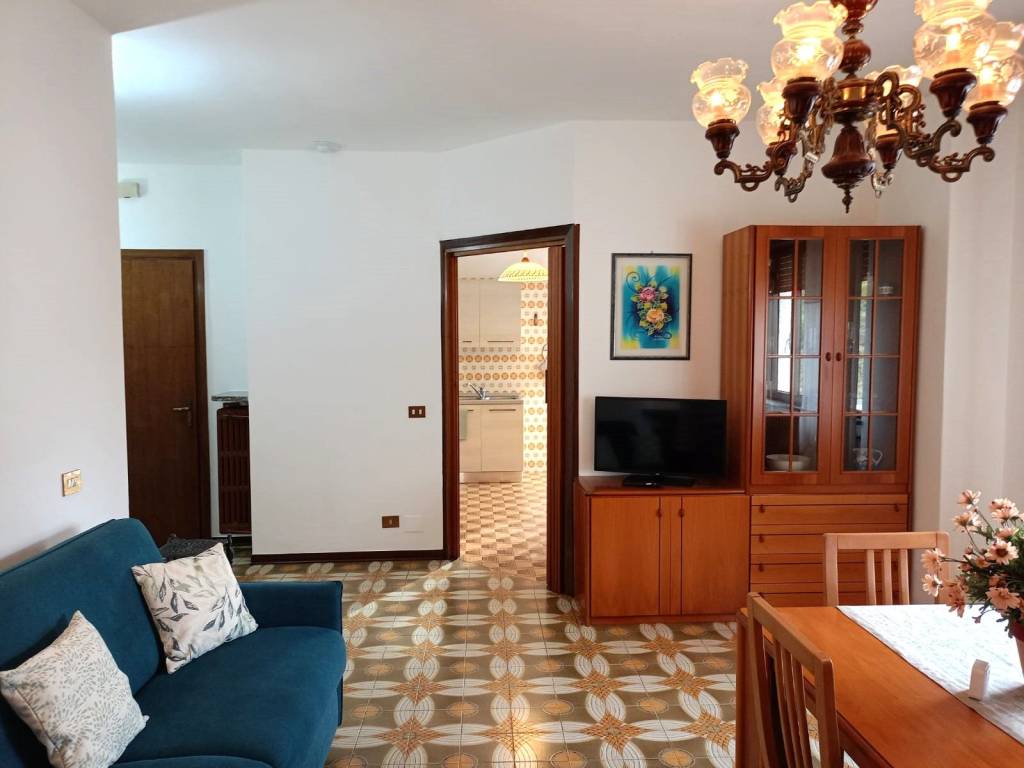 Villa a Bizzarone in Via Roma - Foto 3