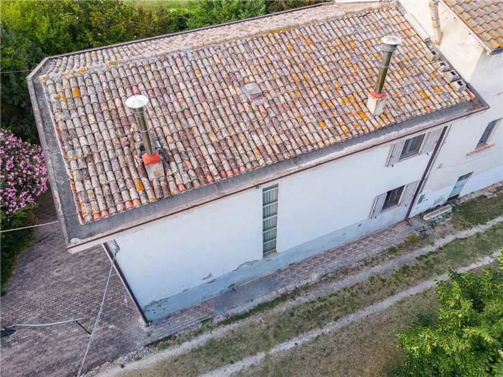 Rustico / casale a Treia in Via Del Vallato, 28 -30 - Foto 4