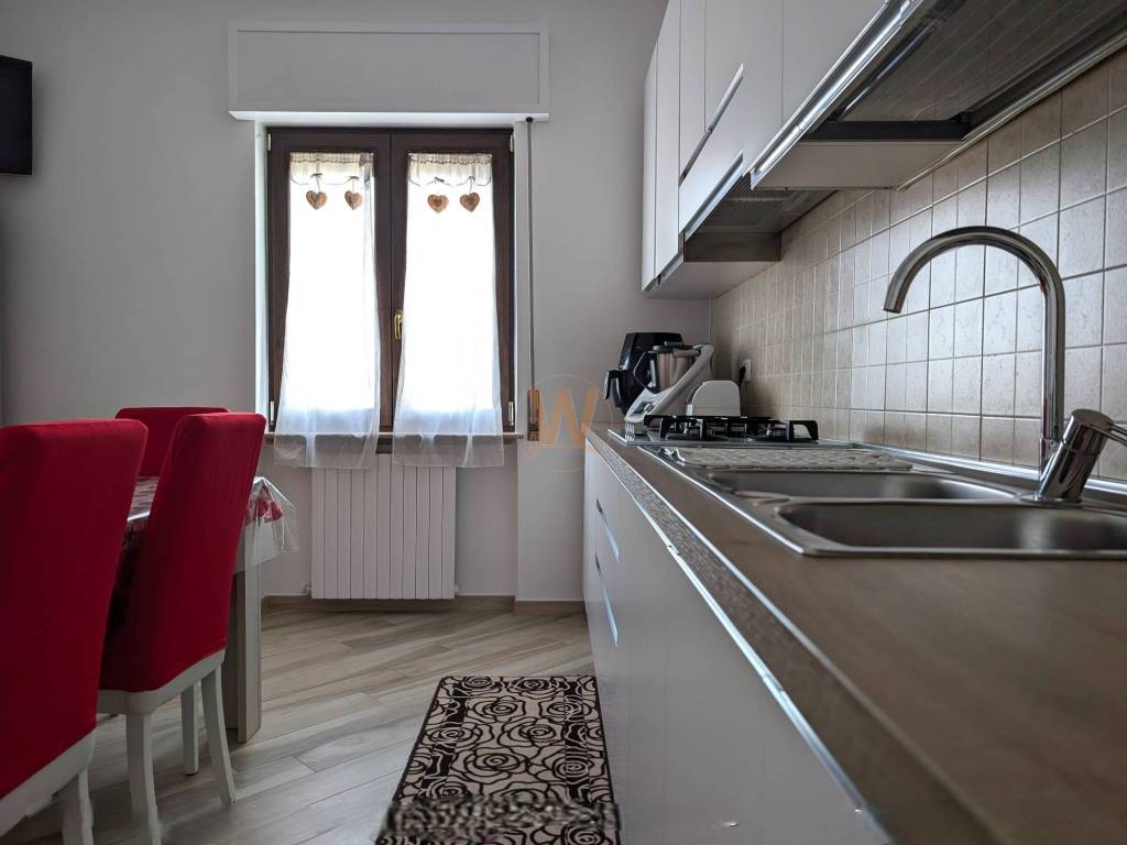 Appartamento a Trani in Via Paolo Emilio - Foto 4