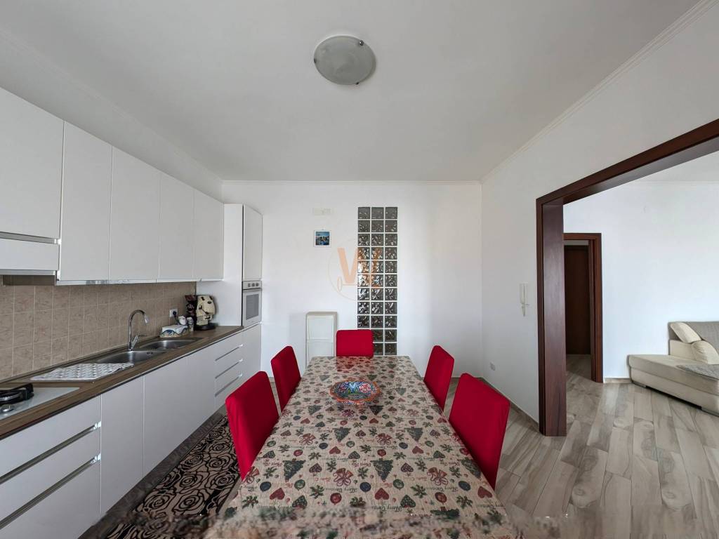 Appartamento a Trani in Via Paolo Emilio - Foto 5