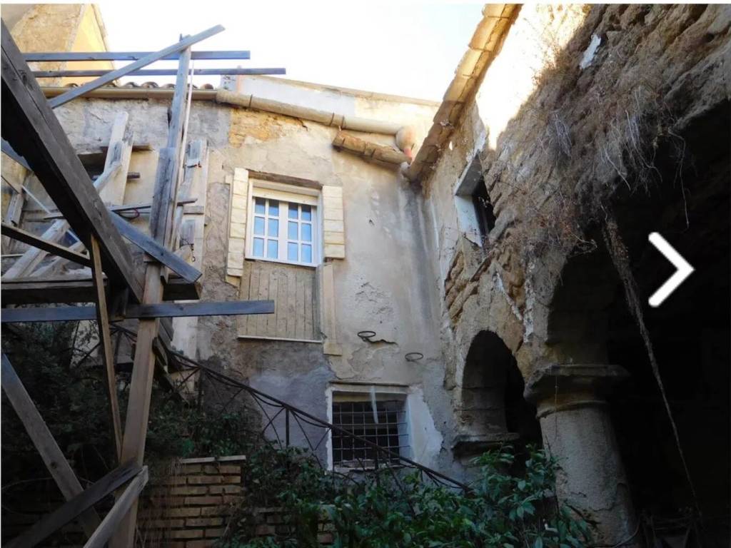Palazzo / stabile a Agrigento in Via Saponara - Foto 4
