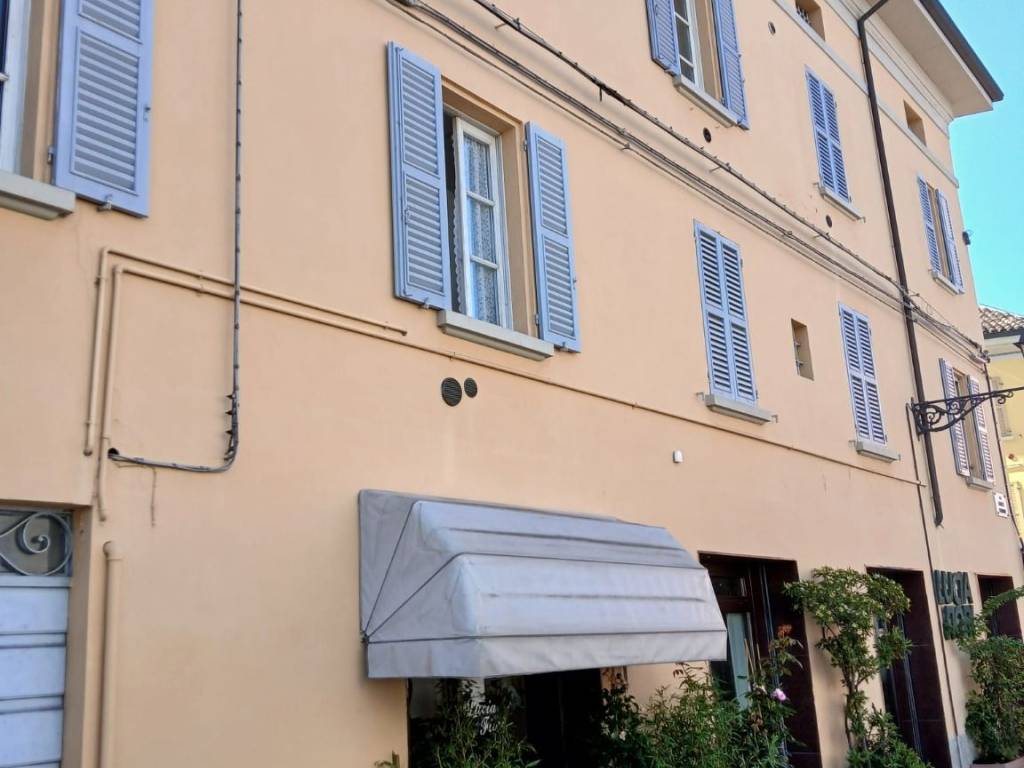 Appartamento a Reggio emilia in Viale Monte Pasubio, 1 - Foto 2