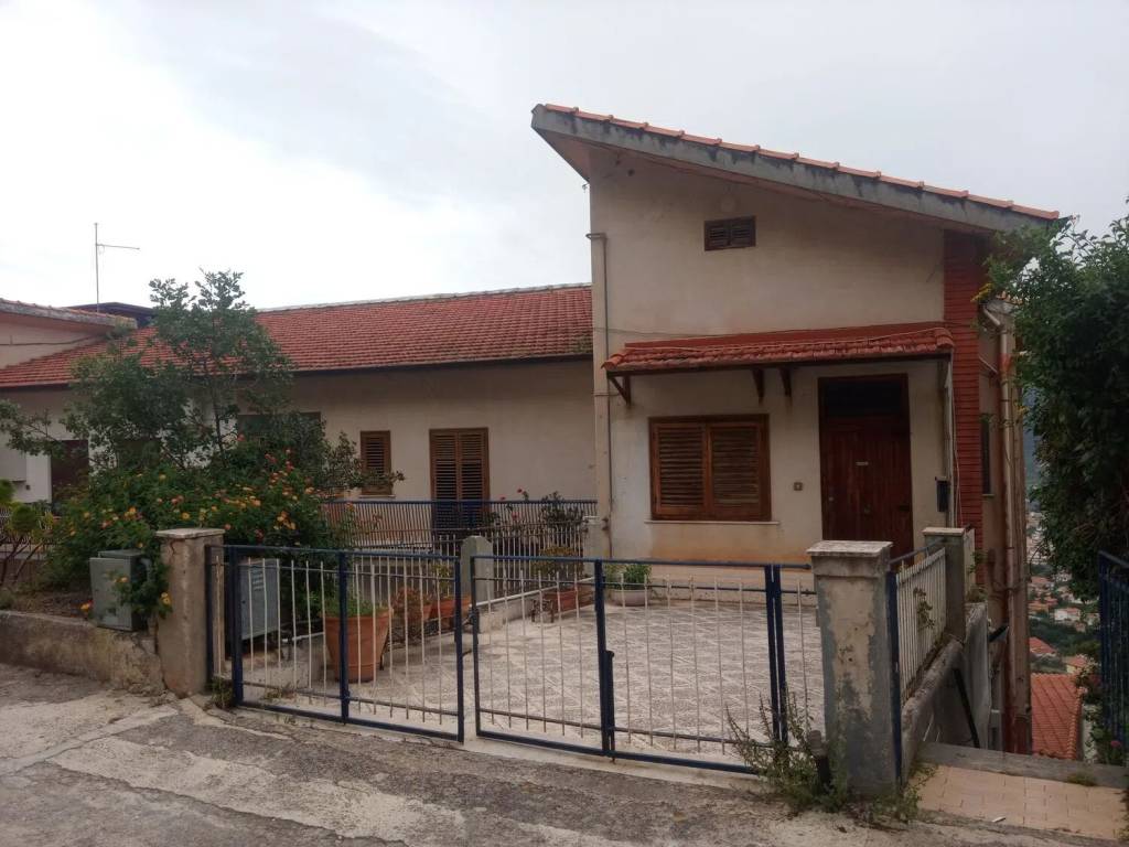 Appartamento a Monreale in Via Umberto I, 122 - Foto 2
