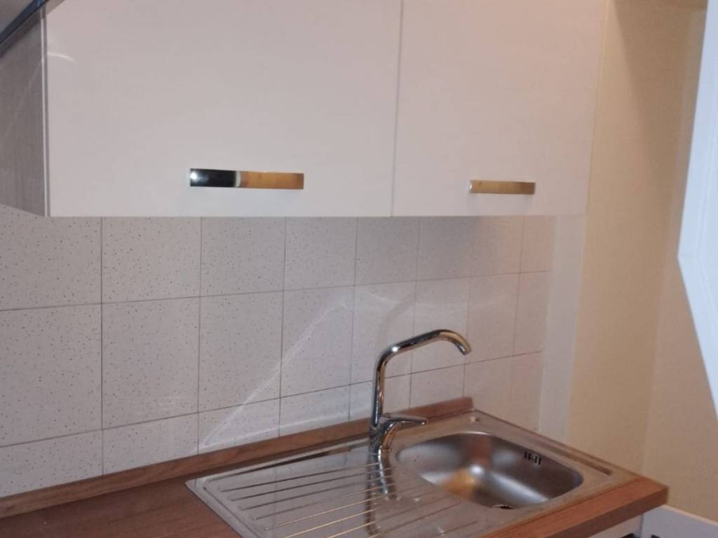 Appartamento a Caserta in Via Tescione Gennaro, 88 - Foto 2