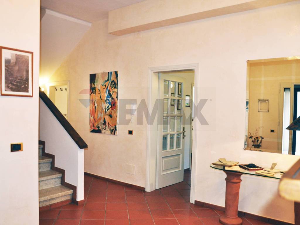 Casa indipendente a Prato in via Senio, 39 - Foto 4