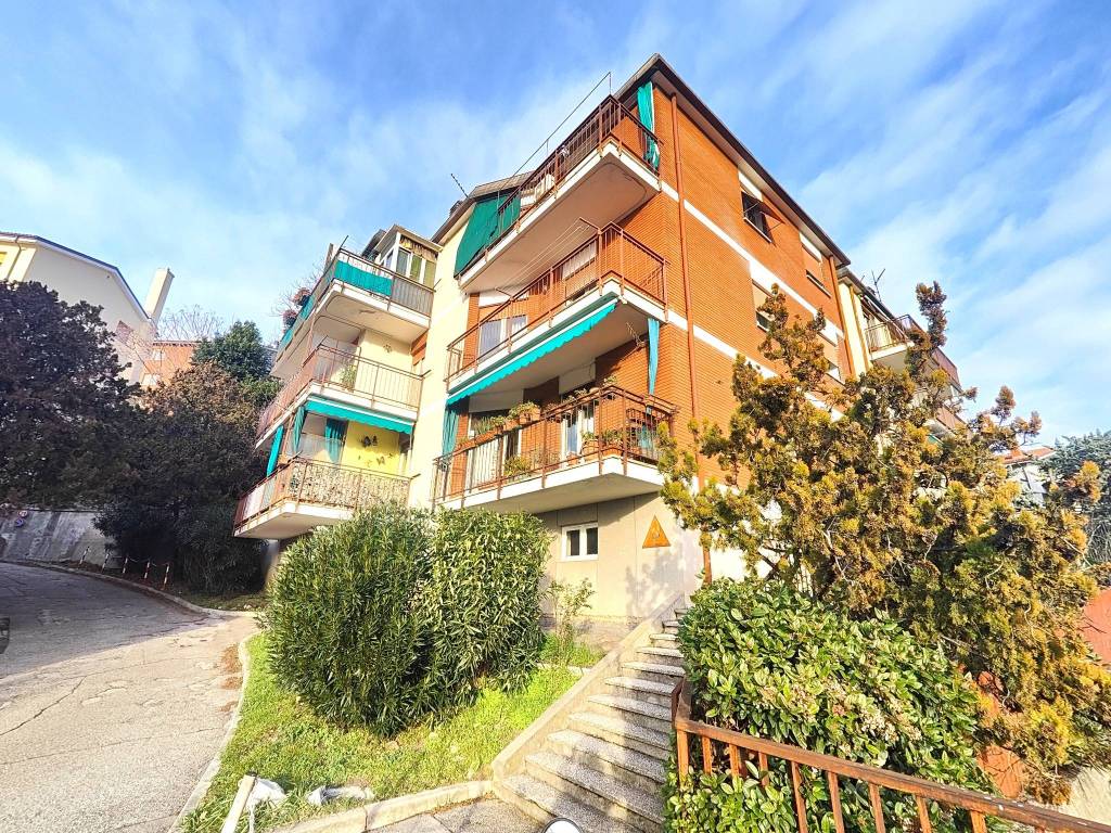 Appartamento a Trieste in Via del Bergamino, 1 - Foto 2