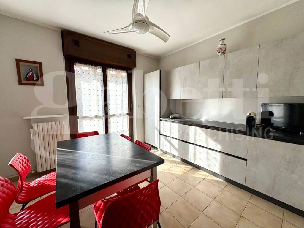 Appartamento a Collegno in Via Latina - Foto 4