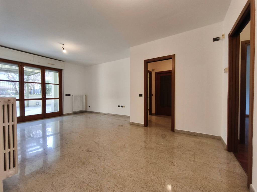 Appartamento a Lecco in Via Monte Grappa, 41 - Foto 3