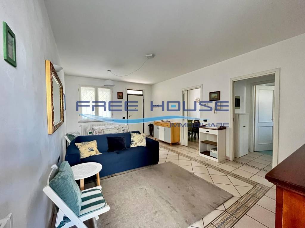 Villa a Cervia in Viale Alfredo Oriani, 81 - Foto 4