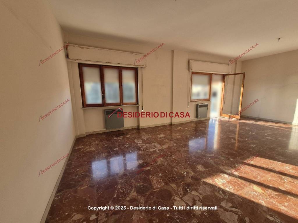 Appartamento a Mazara del vallo in Piazza Mokarta - Foto 2