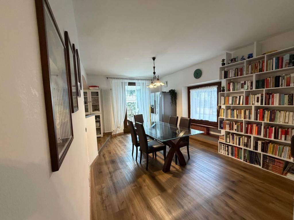 Casa indipendente a Padenghe sul garda in Via Piero Focardi, 5 - Foto 2