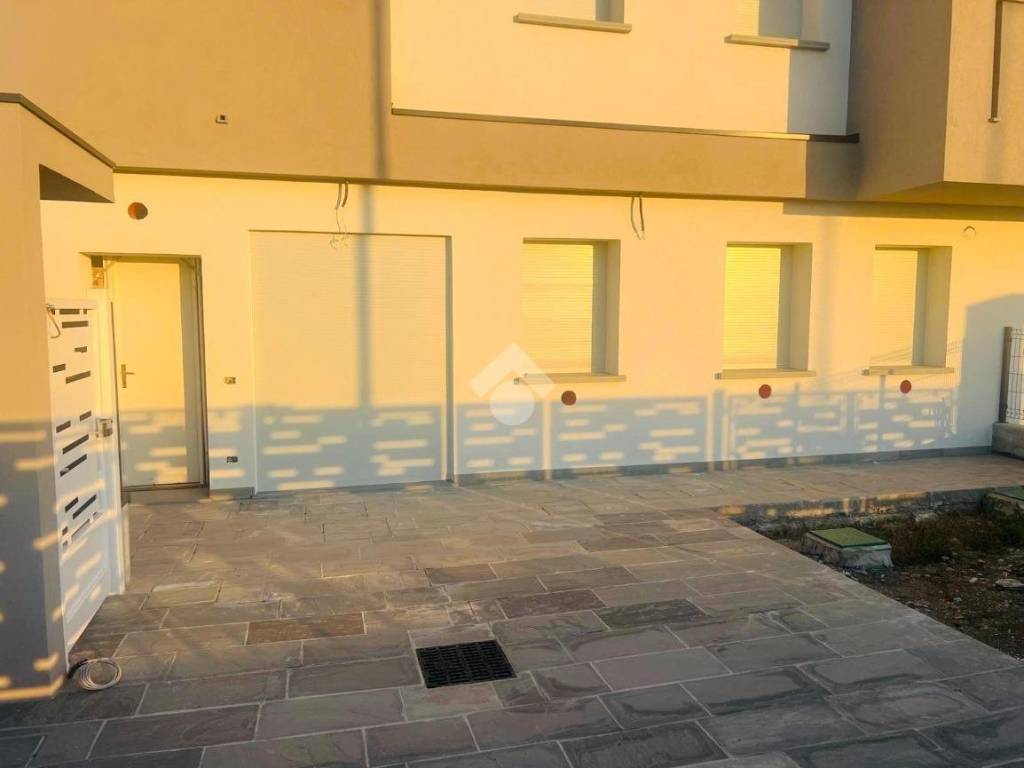 Appartamento a Caravaggio in Piazza A. Locatelli, 7 - Foto 4