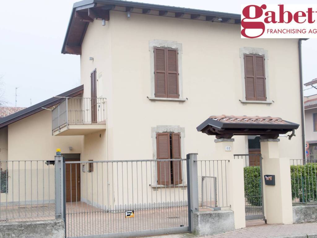 Appartamento a Merate in VIA CERRI, 61 - Foto 3