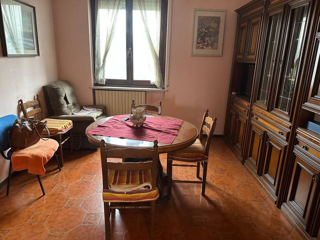 Appartamento a Vigevano in Viale Giuseppe Mazzini, 26 - Foto 4