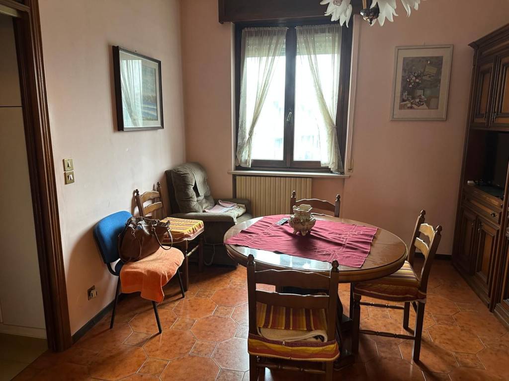 Appartamento a Vigevano in Viale Giuseppe Mazzini, 26 - Foto 5