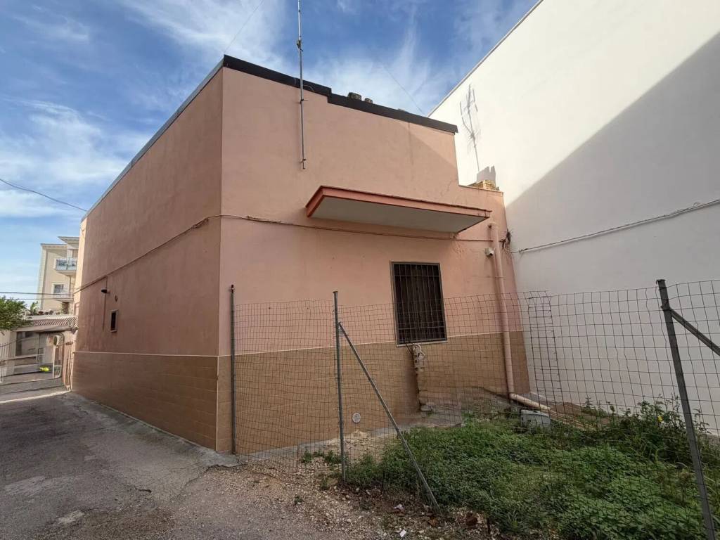 Appartamento a Orta nova in Via Domenico Fioritto, 30 - Foto 2