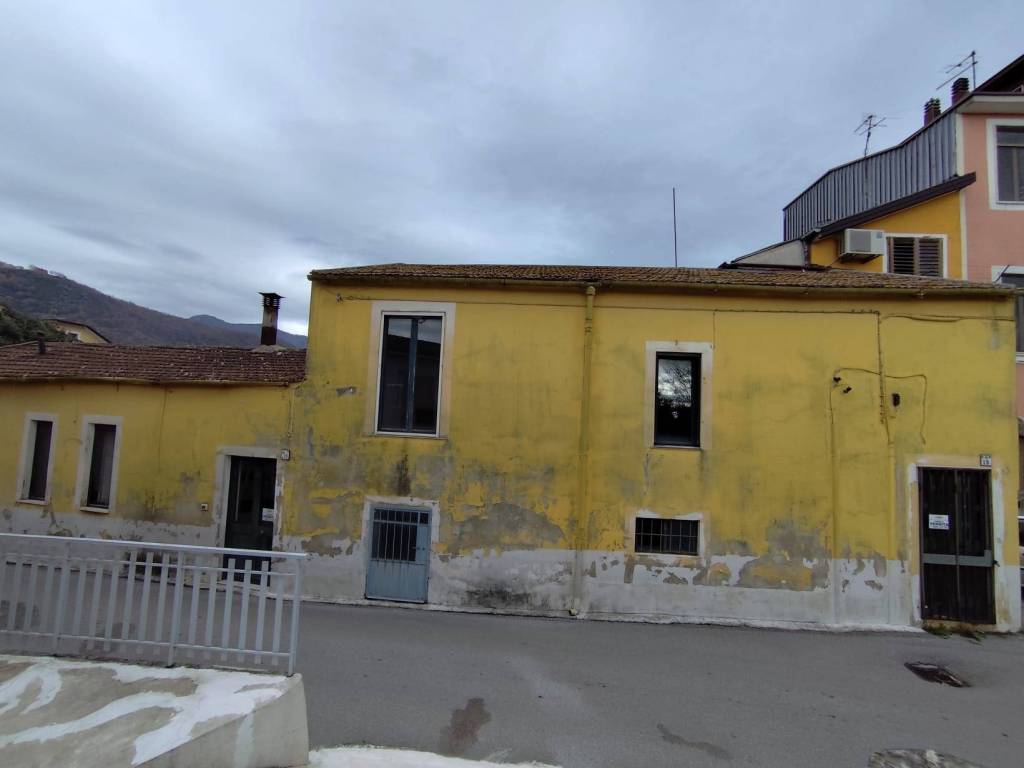 Casa indipendente a Mercato san severino in Via Colombia - Foto 2