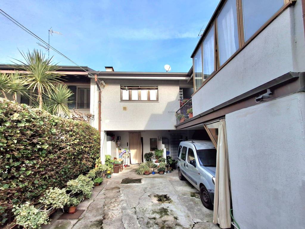 Appartamento a Calcinato in Via Dante, 5 - Foto 2