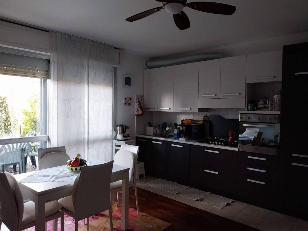Appartamento a Pioltello in Via Dante Alighieri, 39 - Foto 4