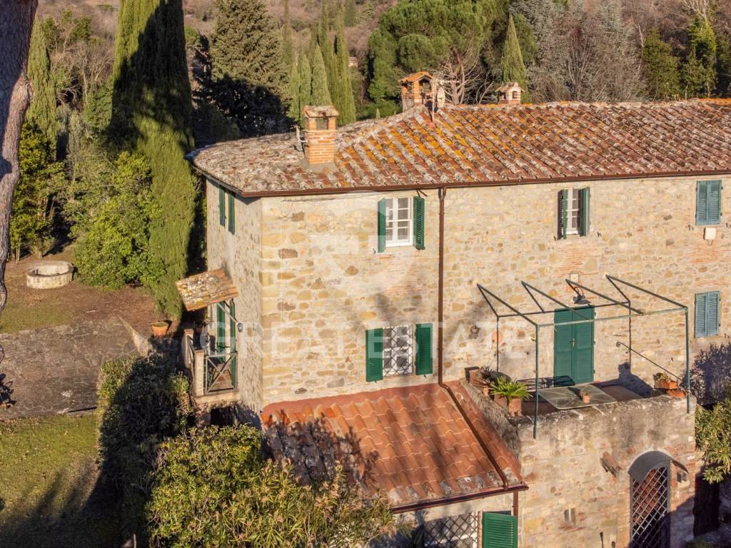 Rustico / casale a Tuoro sul trasimeno in Località Giardino - Foto 2