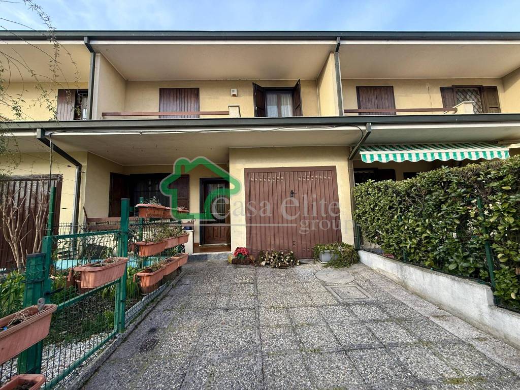 Villetta a schiera a Sant'angelo lodigiano in Via Capitano Giovanni Antonietti - Foto 2