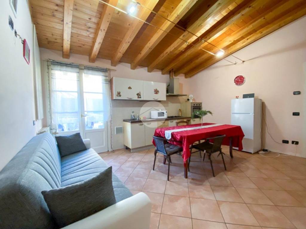 Casa indipendente a Montichiari in Via A. Mazzoldi, 15 - Foto 3