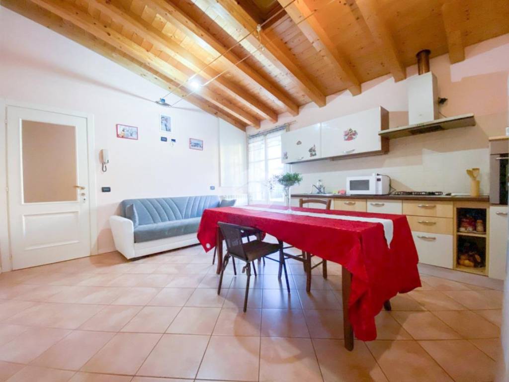 Casa indipendente a Montichiari in Via A. Mazzoldi, 15 - Foto 4