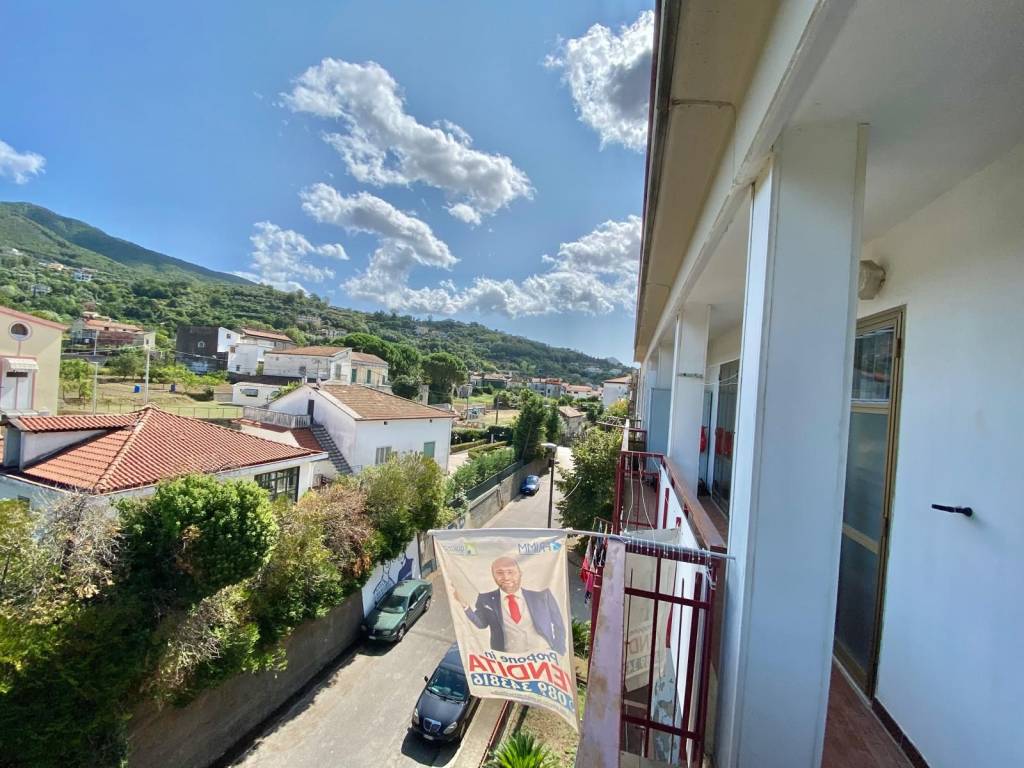 Appartamento a Cava de' tirreni in Via Pasquale di Domenico - Foto 5