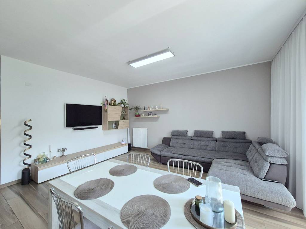 Appartamento a Verona in Stradone Santa Lucia, 28 - Foto 4